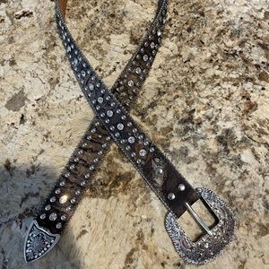 Nocona Camo blinged belt